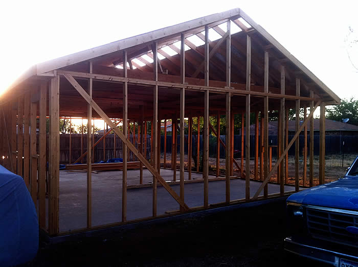 Roof3.jpg