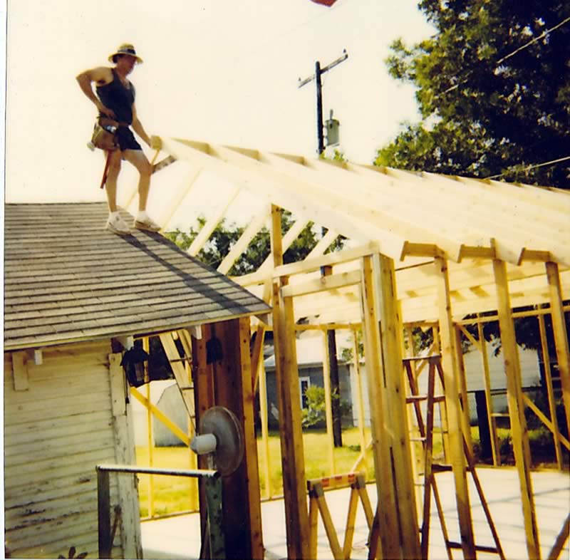Build3.jpg